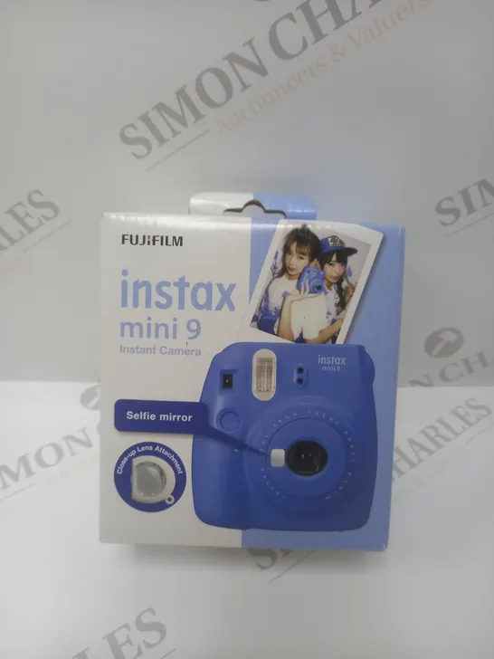 BRAND NEW BOXED FUJIFILM INSTAX MINI 9 INSTANT CAMERA IN BLUE