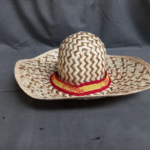 APPROXIMATELY 120 SOMBRERO ESPANA 