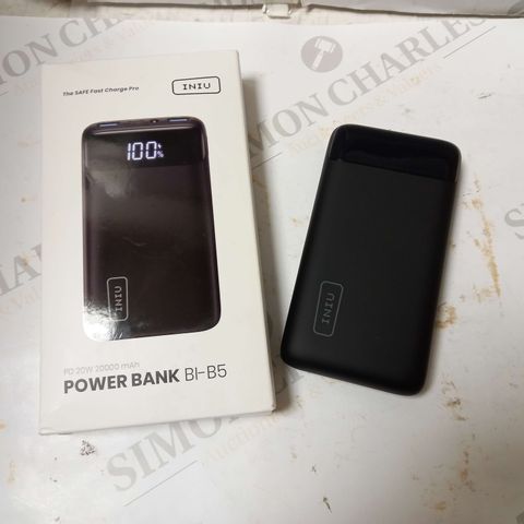 BOXED INIU POWER BANK BI-B5