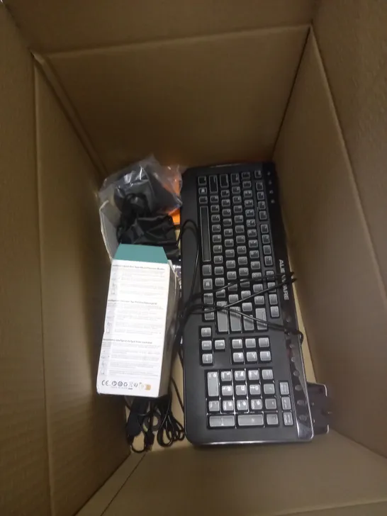 BOX OF APPROXIMATELY 5 ASSORTED ITEMS TO INCLUDE KEYBOARD, NAIL POLISH, PORTABLE HEATER