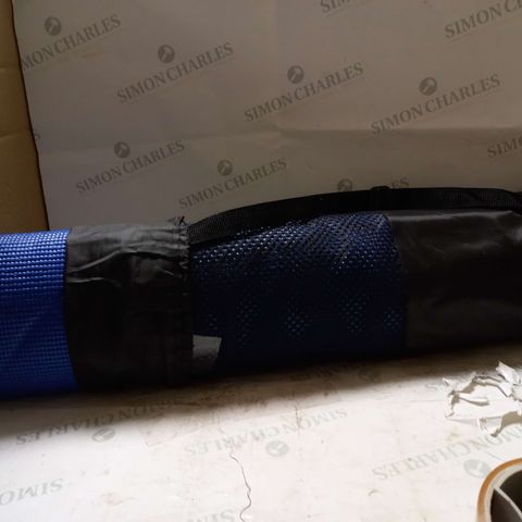 BLUE YOGA MAT IN CARRY CASE 