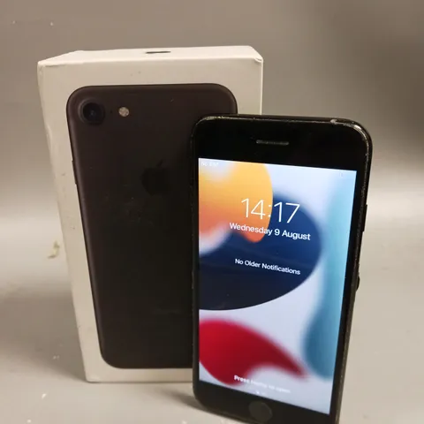 BOXED APPLE IPHONE 7 (A1778) IN BLACK