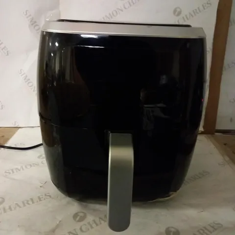 AMAZON BASICS 6-LITRE AIR FRYER