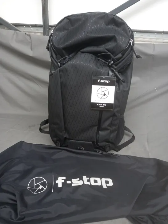 FSTOP INTERNAL CAMERA UNIT RUCKSACK IN BLACK