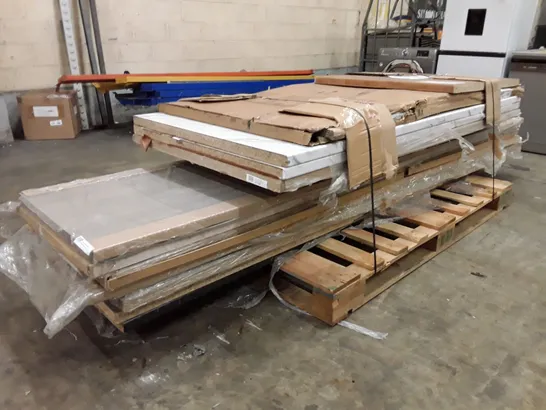 PALLET OF APPROXIMATELY 16 ASSORTED WORKTOPS 