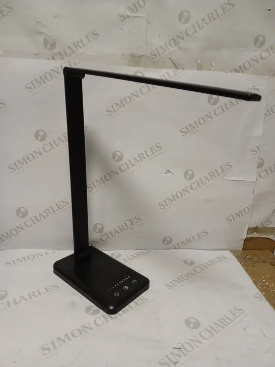 SLATOR USB DESK LAMP