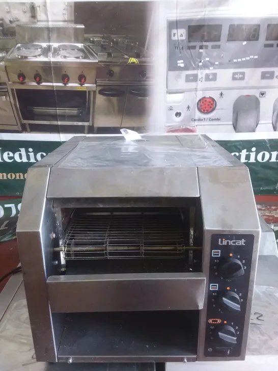 LINCAT COMMERCIAL 2400W TOASTER