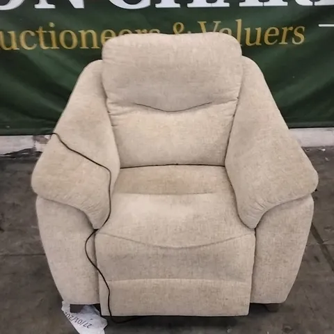 QUALITY BRITISH DESIGNED & MANUFACTURED G PLAN BEIGE FABRIC ELECTRIC RECLINING ARMCHAIR 