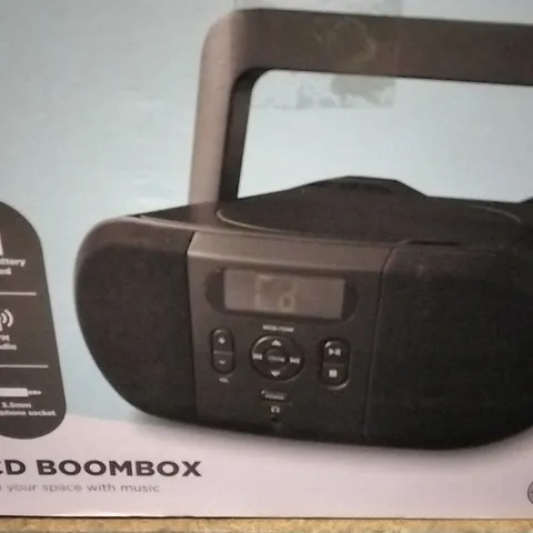 CD BOOMBOX