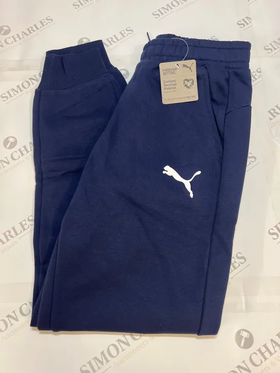 PUMA ESSENTIALS LOGO PANTS IN NAVY SIZE S