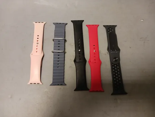 BOX OF APPROXIMATELY 25 ASSORTED SMART WATCH STRAPS IN VARIOUS SIZES & COLOURS 