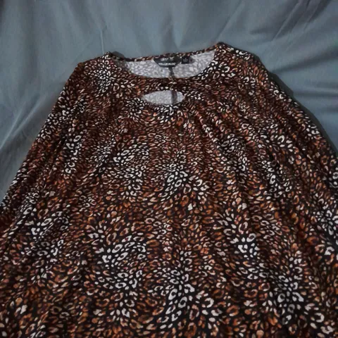 NINA LEONARD TUNIC SIZE M