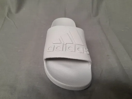 PAIR OF ADIDAS SLIDERS IN GREY UK SIZE 9