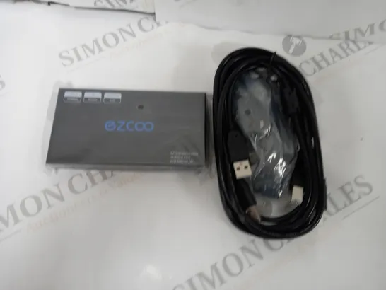 EZCOO KVM SWITCH