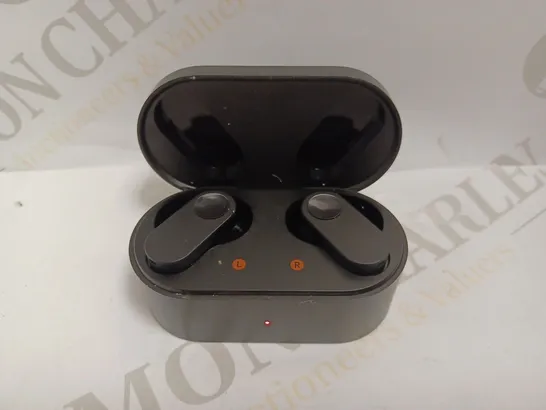 ONEPLUS TRUE WIRELESS EARBUDS - BLACK