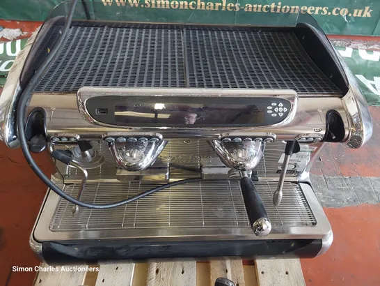 TRADITIONAL FAEMA EMBLEMA COFFEE MACHINE