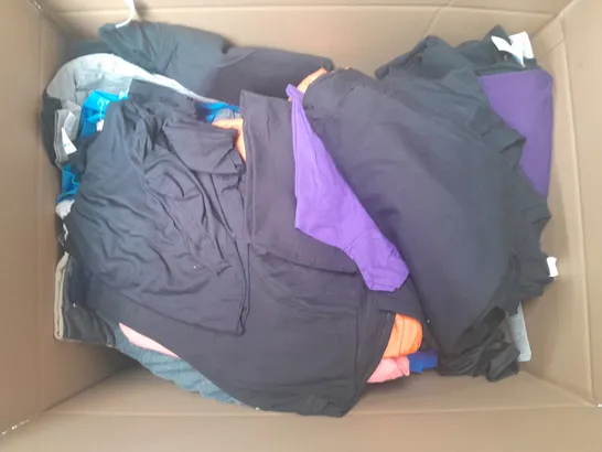 LARGE BOX OF ASSORTED ERREA CLOTHING ITEMS IN VARIOUS SIZES AND COLOURS