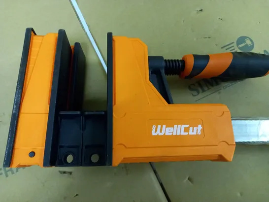 WELLCUT 2 PIECE CLAMPS