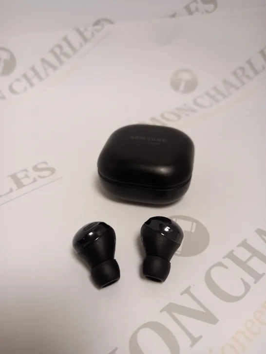 SAMSUNG GALAXY BUDS WIRELESS EARPHONES 