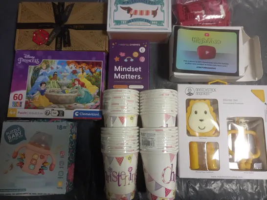 LOT OF 10 ASSORTED ITEMS TO INCLUDE DISNEY JIGSAW, MATSTICK MONKEY STARTER SET AND MINDSET MATTERS CARDS