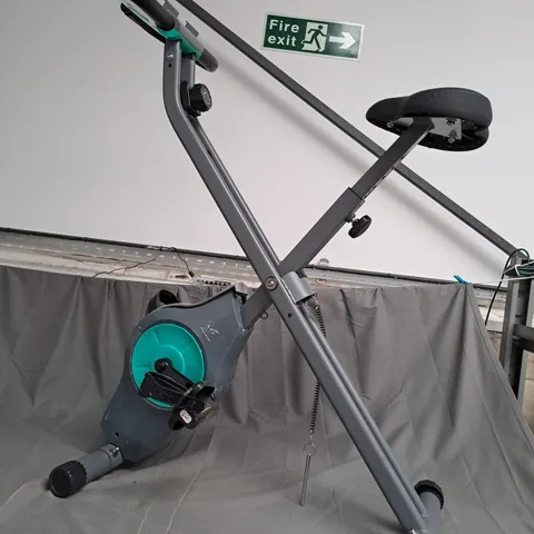 BOXED DAVINA FITNESS FOLDING MAGNETIC EXERCISE BIKE - MINT - COLLECTION ONLY