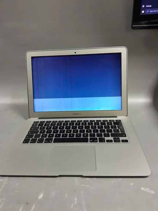 APPLE MACBOOK AIR A1466