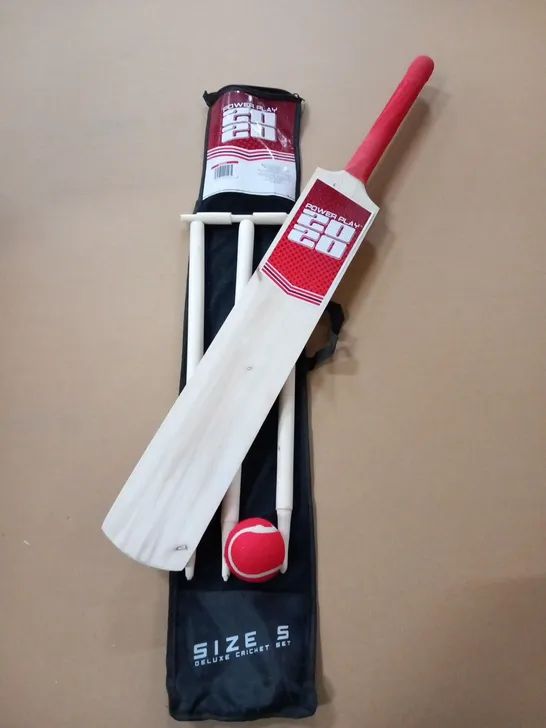 APPROXIMATELY 18 BRAND NEW POWERPLAY 20/20 DELUXE CRICKET SETS