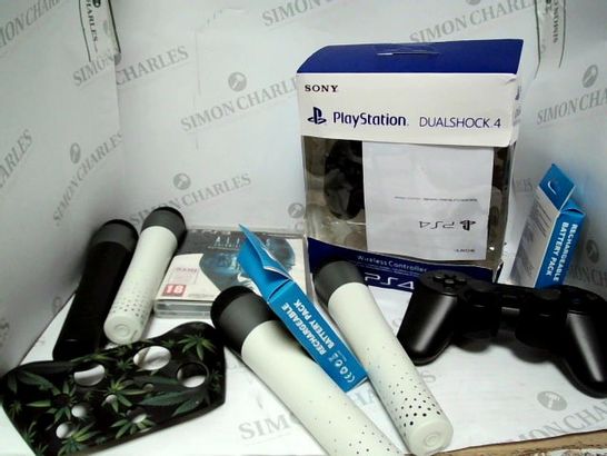 LOT OF APPROX 10 ASSORTED ITEMS TO INCLUDE: SONY PLAYSTATION SUALSHOCK 4, PS3 ALIENS, 2 X RECHARGABLE BATTERY PACK