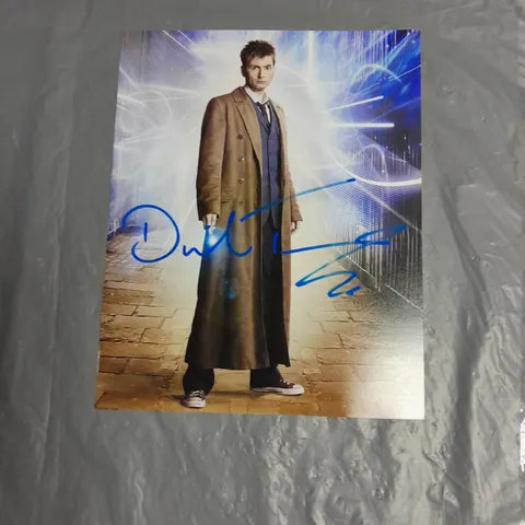 SIGNED DAVID TENNANT DOCTOR WHO PHOTOGRAPH