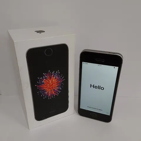BOXED IPHONE SE IN SPACE GREY 32GB, MODEL: A1723