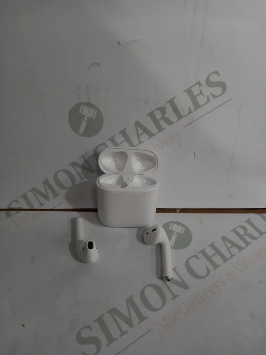 APPLE AIR PODS GEN 1 