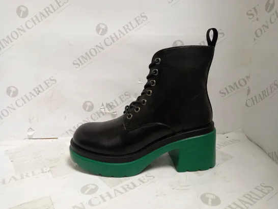 KOI VEGAN GREEN SOLE PLATFORM BOOTS UK SIZE 4