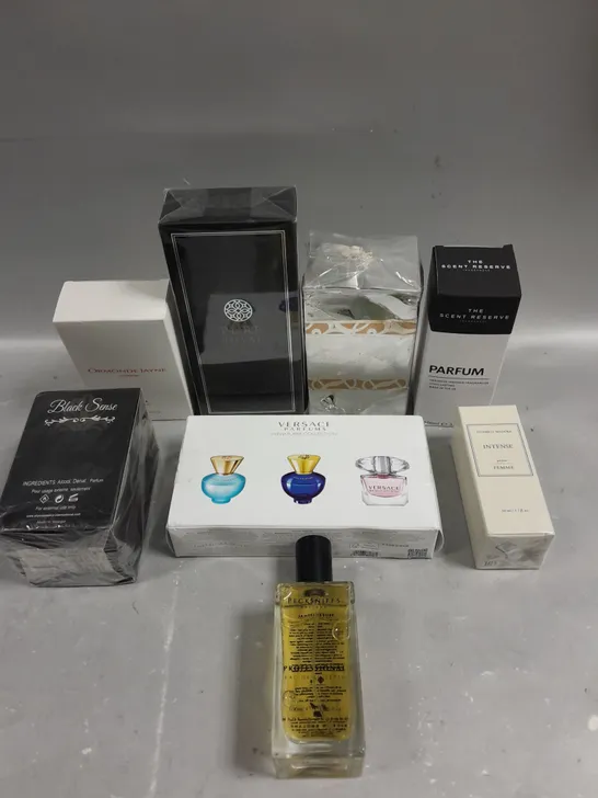 APPROXIMATELY 15 ASSORTED PERFUME/AFTERSHAVE PRODUCTS TO INCLUDE THE SCENT RESERVE, BLACK SENSE, PECKSNIFF'S ETC - COLLECTION ONLY	