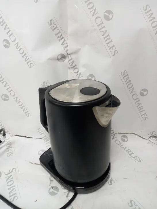 BOXED NINJA PERFECT TEMPERATURE KETTLE KT200UK