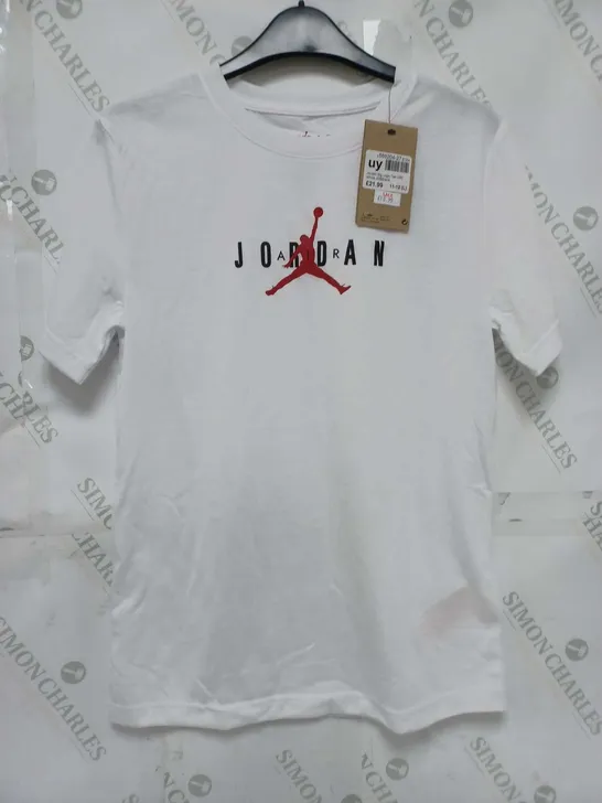 JORDAN BIG LOGO TEE IN WHITE - 12-13 (L)