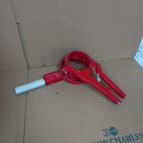 UNBRANDED DRAIN PIPE CUTTER & CHAMFERING TOOL