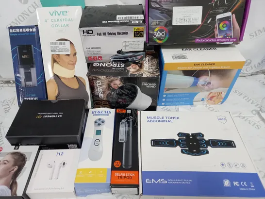 LOT OF 12 ASSORTED TECH ITEMS TO INCLUDE SELFIE STICK, ABDOMINAL MUSCLE TONER AND TWS EARBUDS