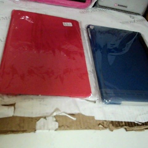 BUNDLE OF 4 ASSORTED CASES FOR  IPAD AND TABLETS