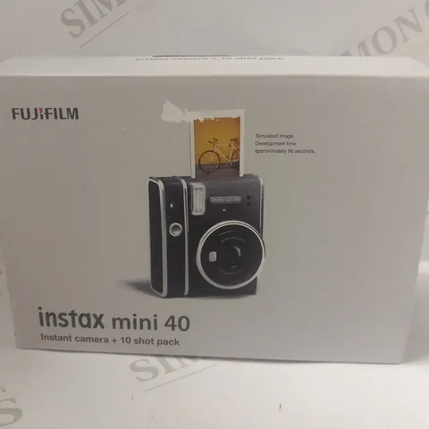 BOXED FUJIFILM INSTAX MINI 40 INSTANT CAMERA