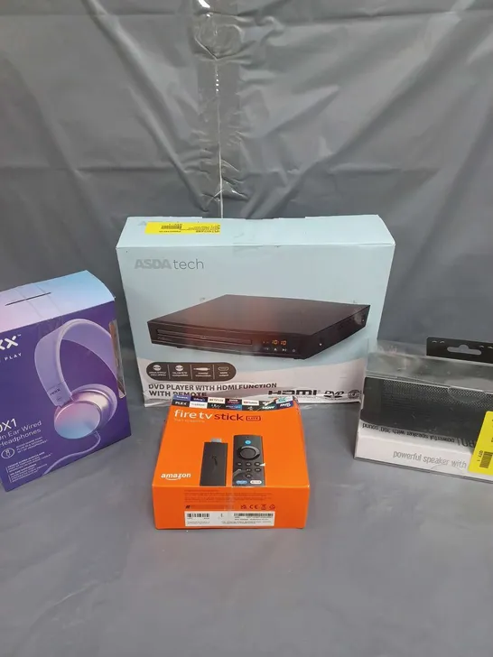 LOT OF APPROXIMATELY 30 ELECTRICAL ITEMS TO INCLUDE FIRESTICK, HEADPHONES AND DVD PLAYER