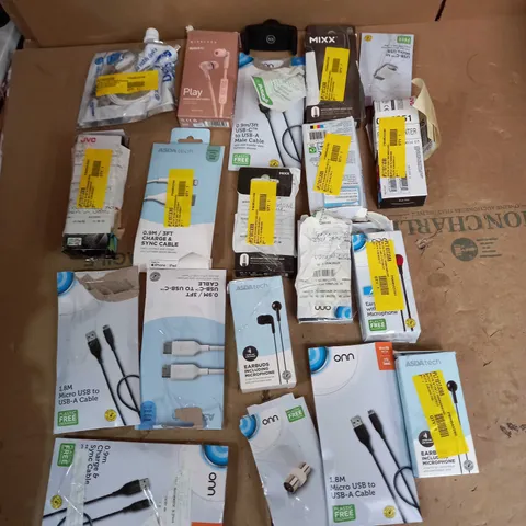 LOT OF APPROX 20 ASSORTED EARPHONES AND CHARGING CABLES