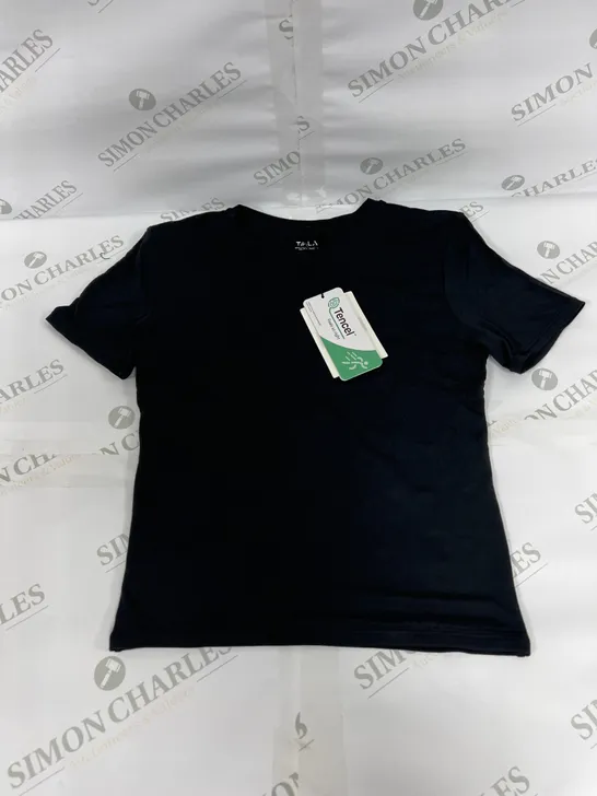 T/ALA 365 SHORT SLEEVE T SHIRT IN SHADOW BLACK SIZE MEDIUM