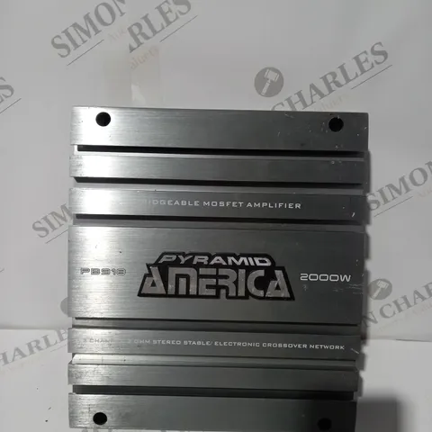 PYRAMID AMERICA BRIDGEABLE MOSFET AMPLIFIER PB918