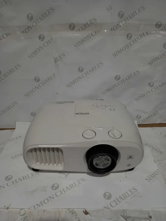 BOXED EPSON EH-TW7000M HOME PROJECTOR