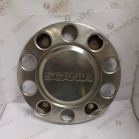 SCANIA BRANDED CLOSED RING WHEEL TRIM - 17"