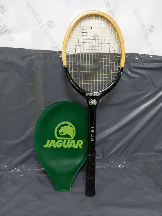 JAGUAR VRAI 92710 VINTAGE RACKET