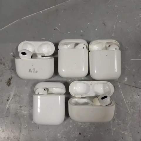 5 X APPLE AIRPOD WIRELESS EARPHONES WITH CHARGING CASES 