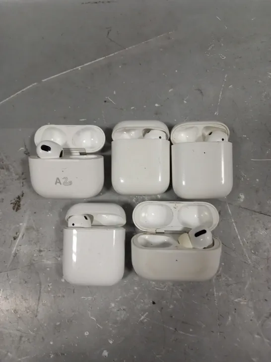 5 X APPLE AIRPOD WIRELESS EARPHONES WITH CHARGING CASES 