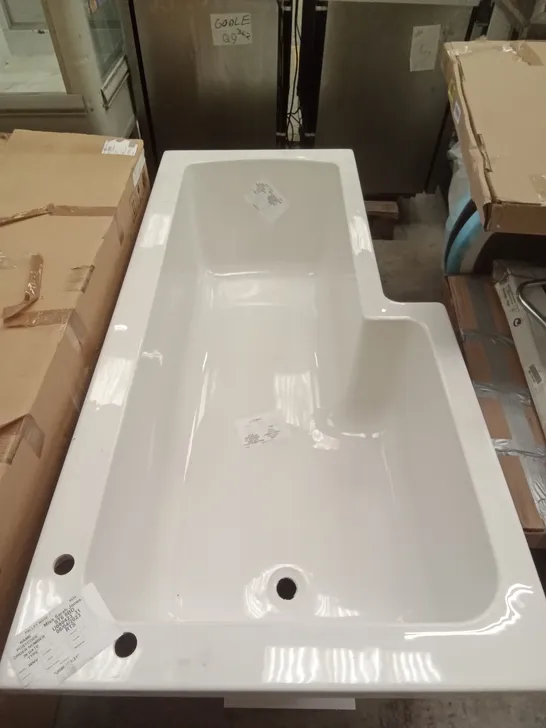 ACRYLIC L-SHAPED BATH - WHITE