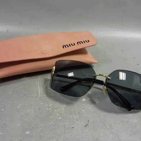 MIU MIU RIMLESS LOGO FRAMED SUNGLASSES